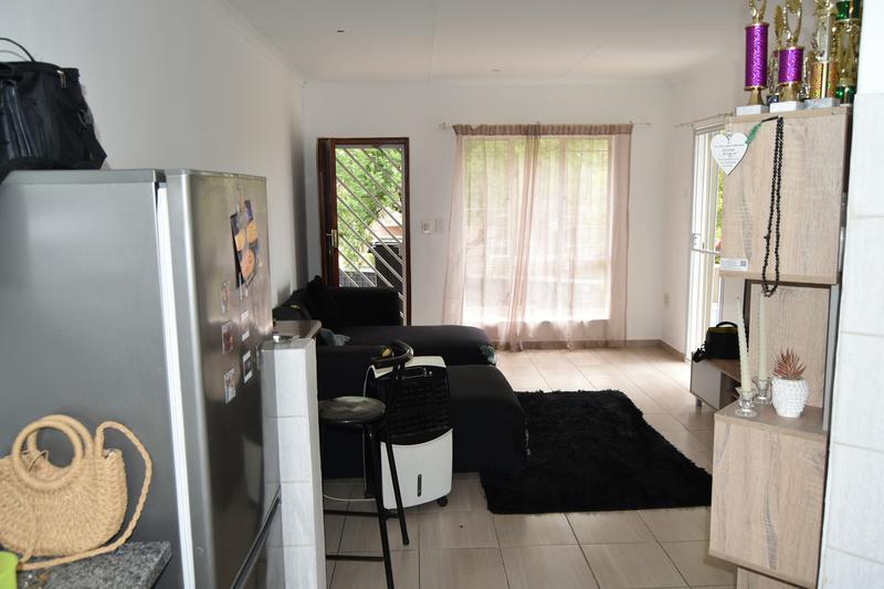 1 Bedroom Property for Sale in Halfway Gardens Gauteng