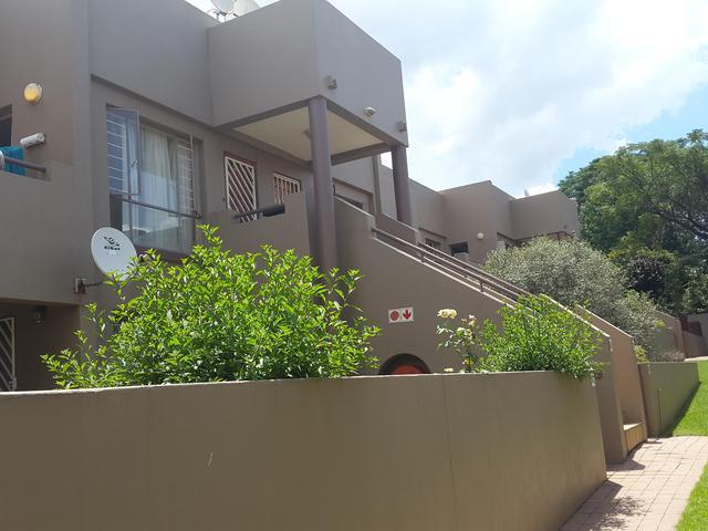 1 Bedroom Property for Sale in Halfway Gardens Gauteng