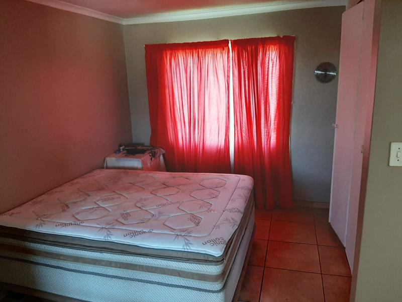 1 Bedroom Property for Sale in Rietvalleirand Gauteng