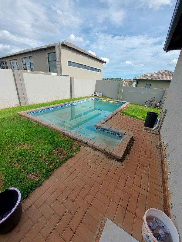 To Let 3 Bedroom Property for Rent in Wildtuinpark Gauteng