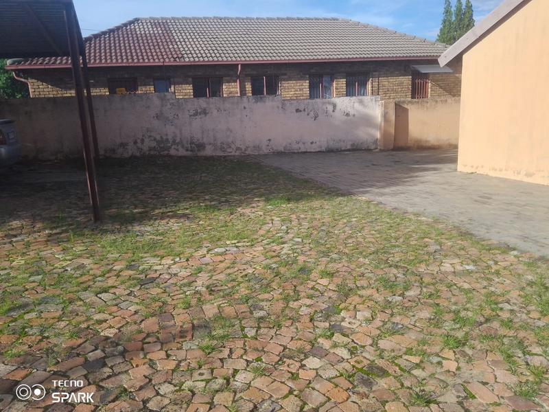 To Let 3 Bedroom Property for Rent in Olievenhoutbosch Gauteng