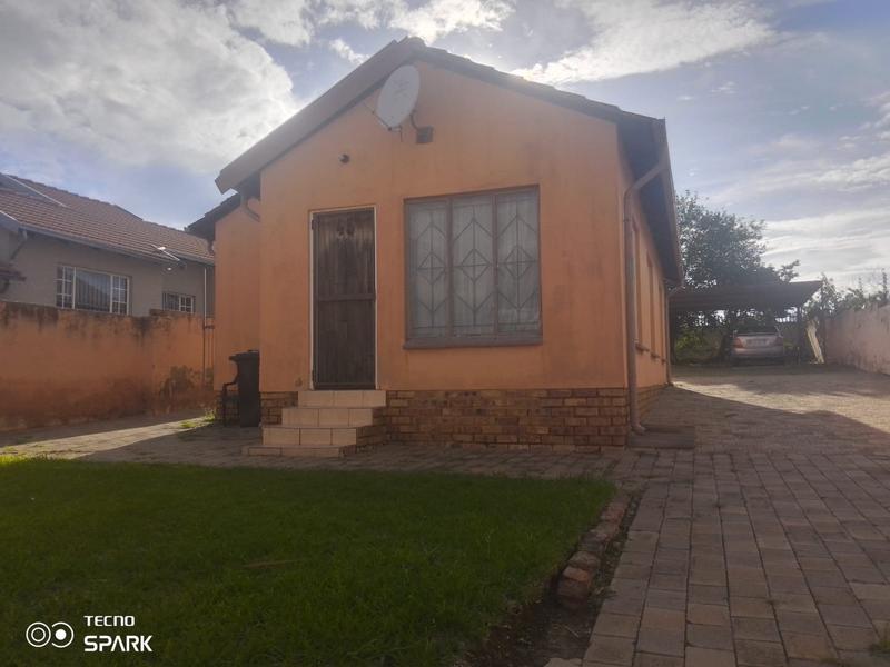 To Let 3 Bedroom Property for Rent in Olievenhoutbosch Gauteng