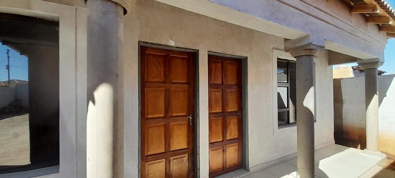 3 Bedroom Property for Sale in Protea Glen Gauteng