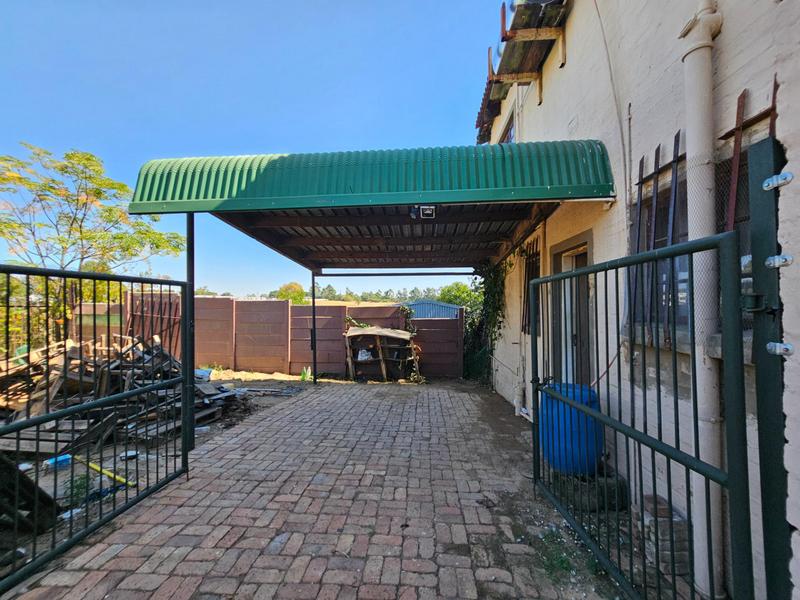 6 Bedroom Property for Sale in Muldersdrift Gauteng