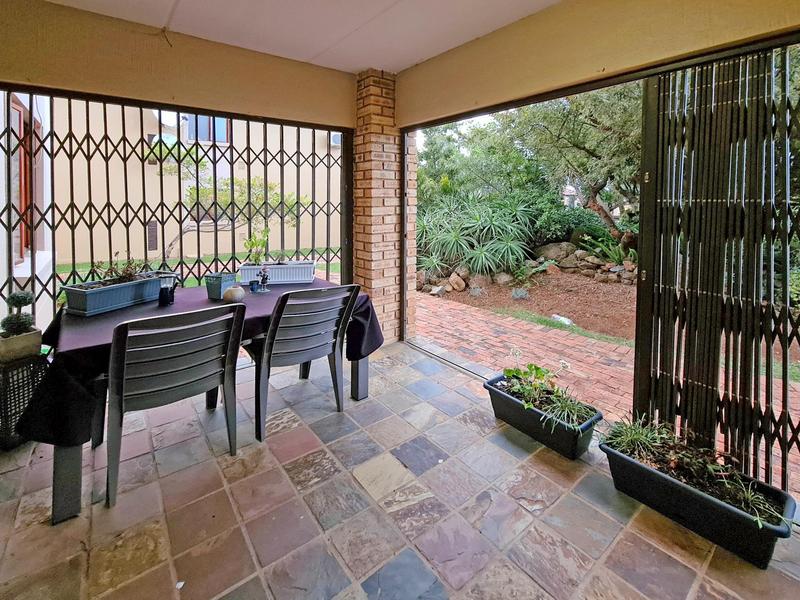 2 Bedroom Property for Sale in Willowbrook Gauteng