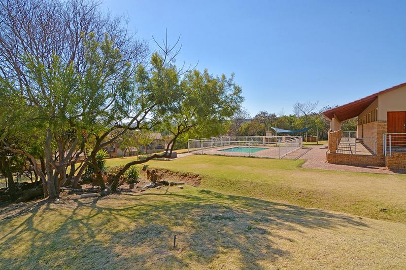 2 Bedroom Property for Sale in Willowbrook Gauteng