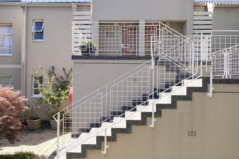 2 Bedroom Property for Sale in Bedford Gardens Gauteng