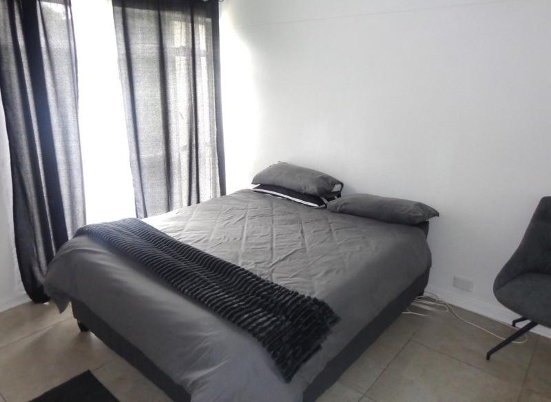 To Let 2 Bedroom Property for Rent in Parkmore Gauteng