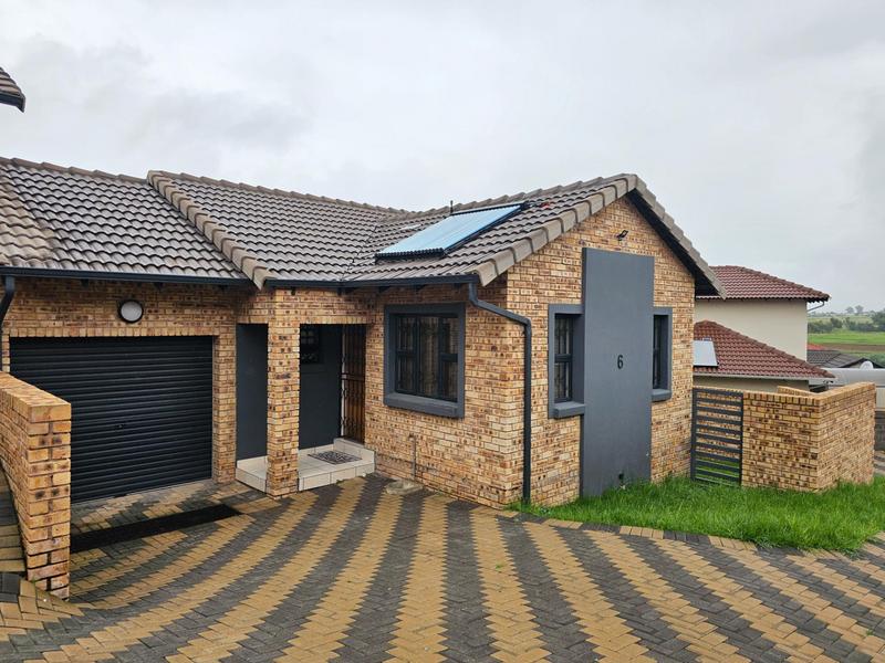 3 Bedroom Property for Sale in Witpoortjie Gauteng