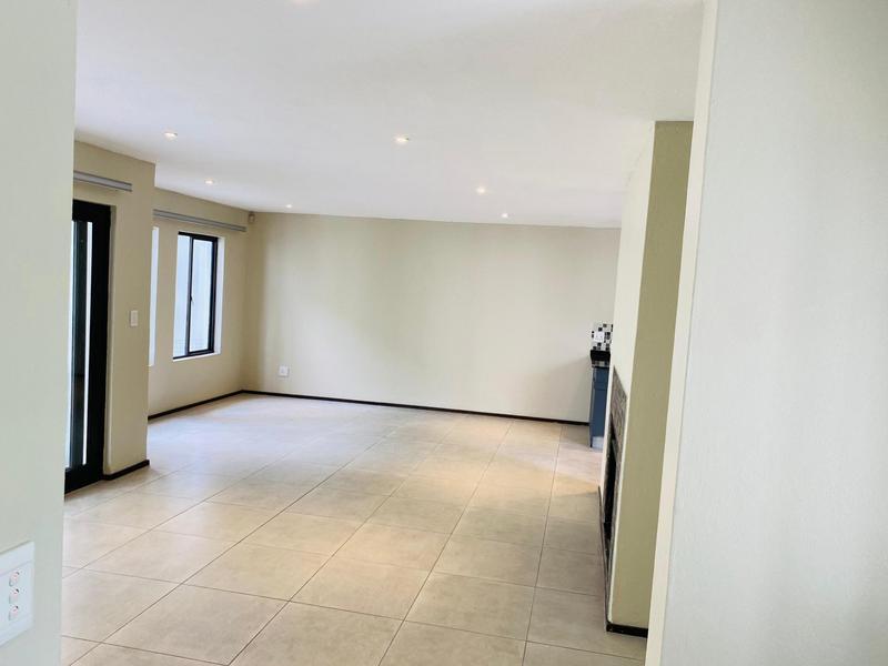 5 Bedroom Property for Sale in Fourways Gauteng