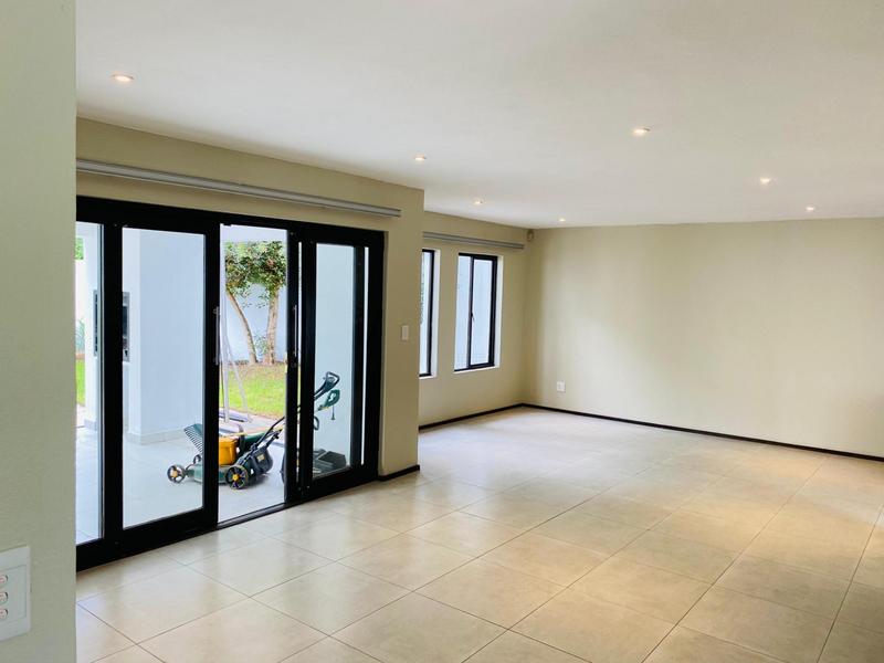 5 Bedroom Property for Sale in Fourways Gauteng