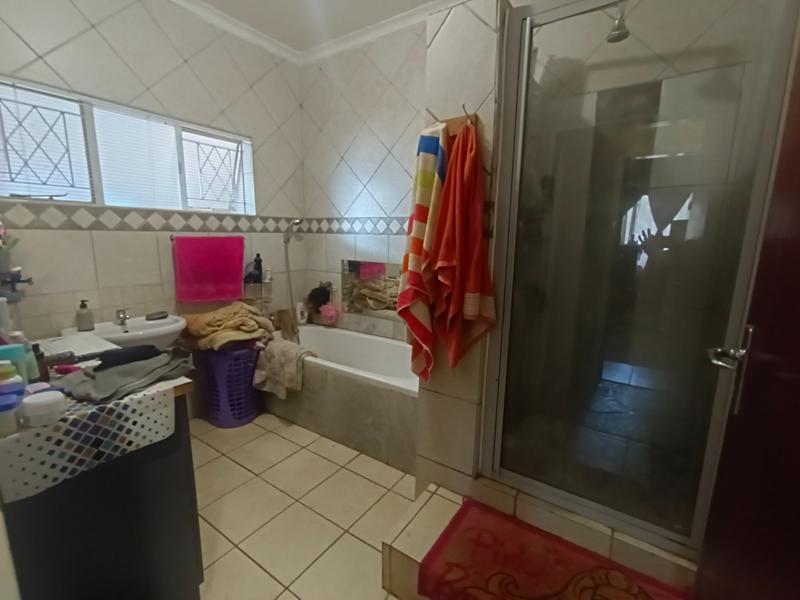 3 Bedroom Property for Sale in Annlin Gauteng