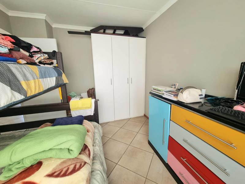 To Let 2 Bedroom Property for Rent in Albertsdal Gauteng