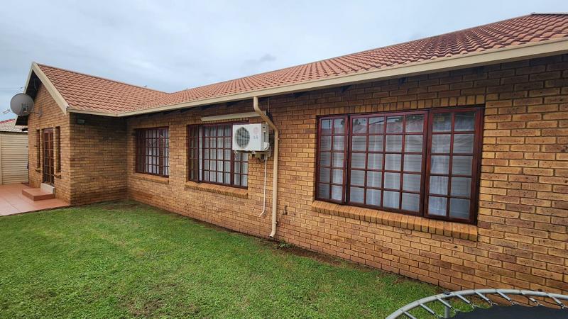 3 Bedroom Property for Sale in Doornpoort Gauteng