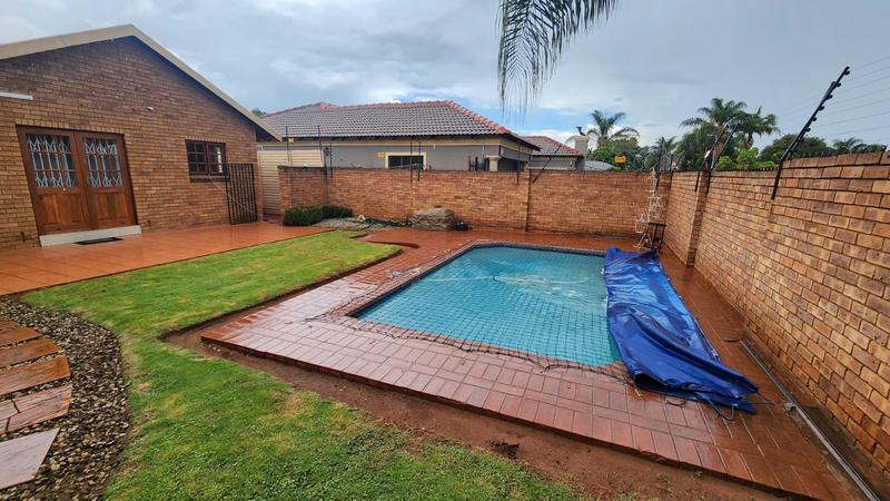 3 Bedroom Property for Sale in Doornpoort Gauteng