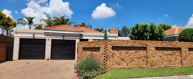 3 Bedroom Property for Sale in New Redruth Gauteng