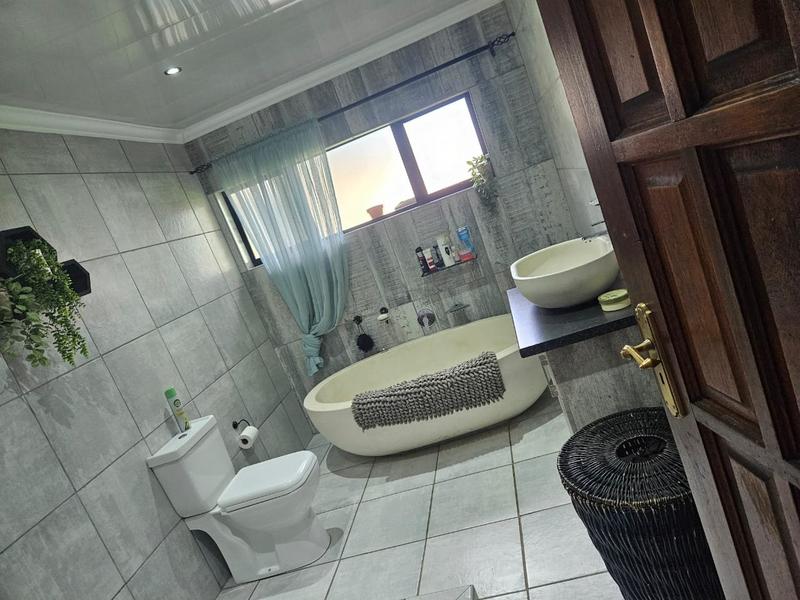 0 Bedroom Property for Sale in Lochvaal Gauteng