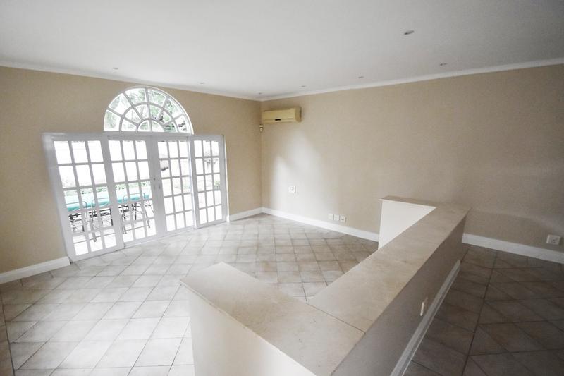 3 Bedroom Property for Sale in Senderwood Gauteng