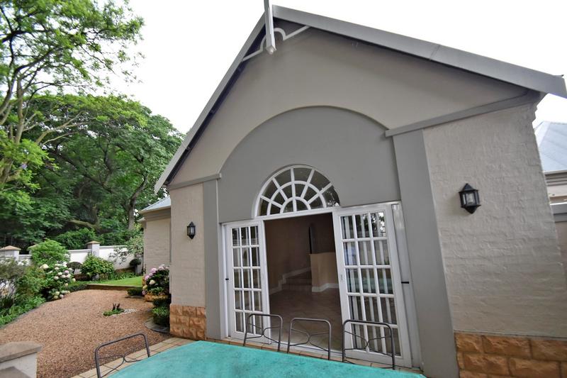 3 Bedroom Property for Sale in Senderwood Gauteng