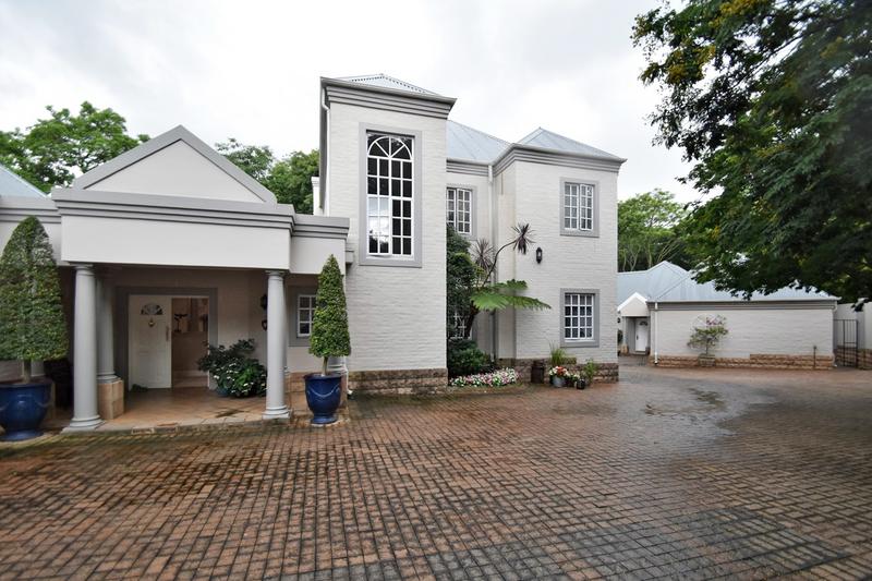 3 Bedroom Property for Sale in Senderwood Gauteng