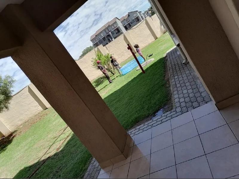 To Let 3 Bedroom Property for Rent in Dinwiddie Gauteng