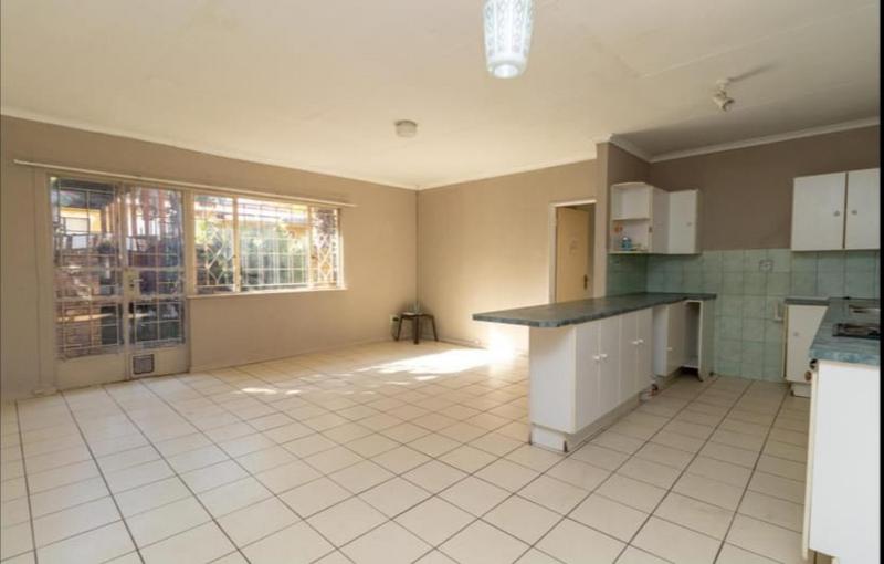 To Let 1 Bedroom Property for Rent in Bonaero Park Gauteng