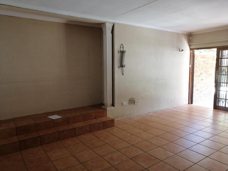 To Let 4 Bedroom Property for Rent in Norkem Park Gauteng