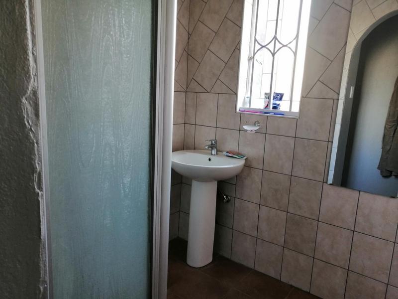 To Let 4 Bedroom Property for Rent in Norkem Park Gauteng