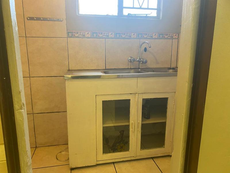 To Let 3 Bedroom Property for Rent in Claremont Gauteng