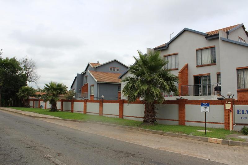 To Let 2 Bedroom Property for Rent in Rynfield A H Gauteng