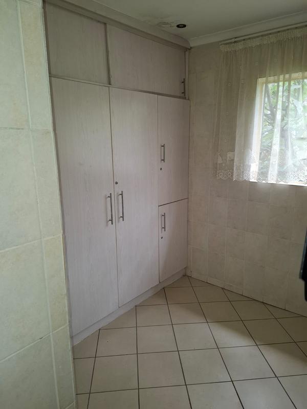 To Let 4 Bedroom Property for Rent in Lynnwood Glen Gauteng