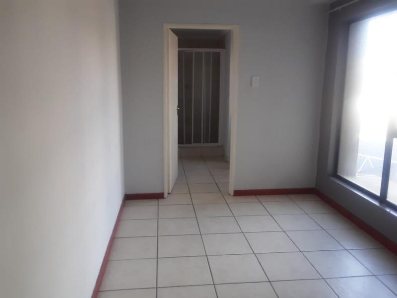 To Let 2 Bedroom Property for Rent in Ferndale Gauteng