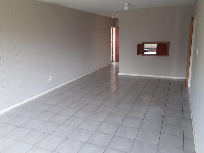 To Let 2 Bedroom Property for Rent in Florida Park Gauteng