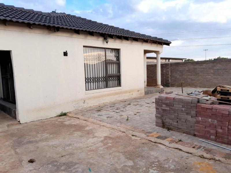 3 Bedroom Property for Sale in Goudrand Gauteng