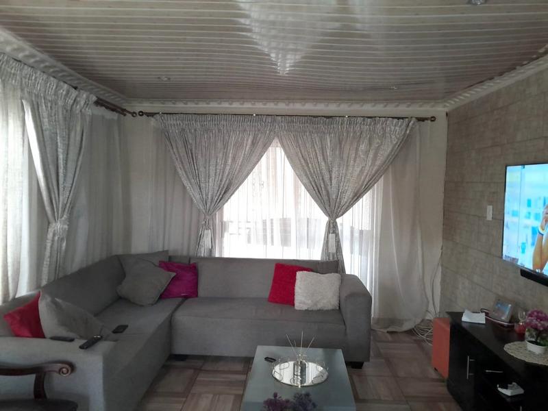 3 Bedroom Property for Sale in Goudrand Gauteng