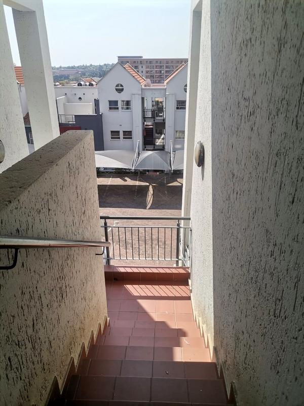 1 Bedroom Property for Sale in Randburg Central Gauteng