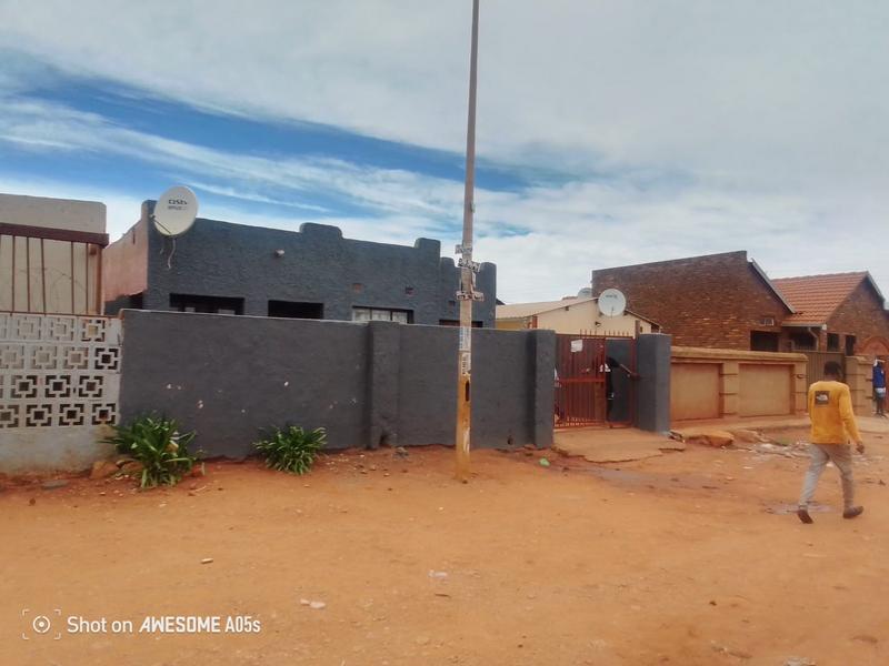 4 Bedroom Property for Sale in Ivory Park Gauteng