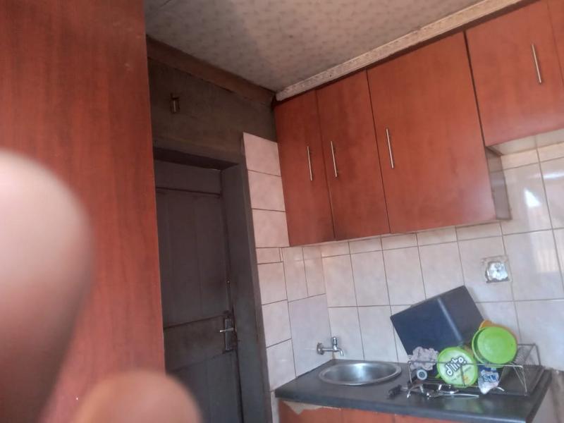 2 Bedroom Property for Sale in Lufhereng Gauteng