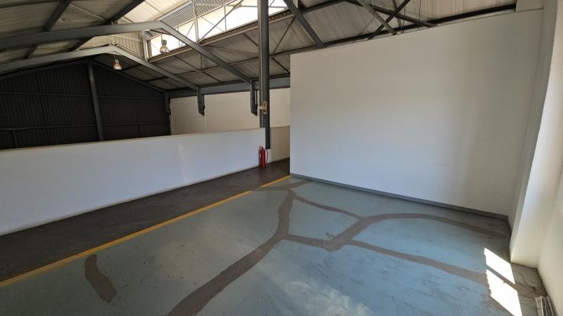 To Let commercial Property for Rent in Randjespark Gauteng