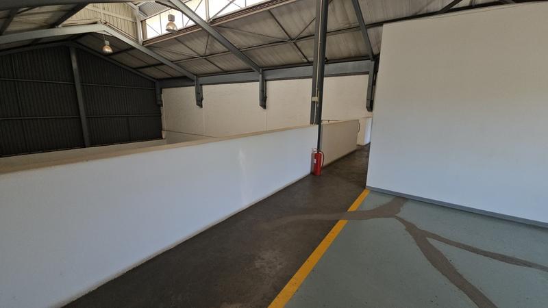 To Let commercial Property for Rent in Randjespark Gauteng