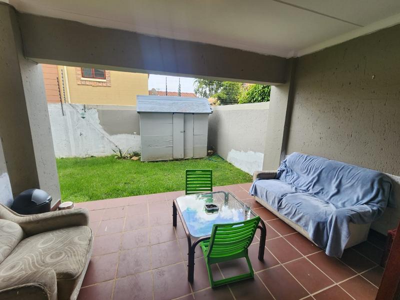 To Let 2 Bedroom Property for Rent in Sunninghill Gauteng