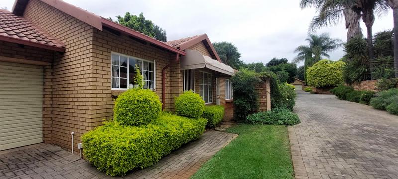 To Let 3 Bedroom Property for Rent in Die Wilgers Gauteng