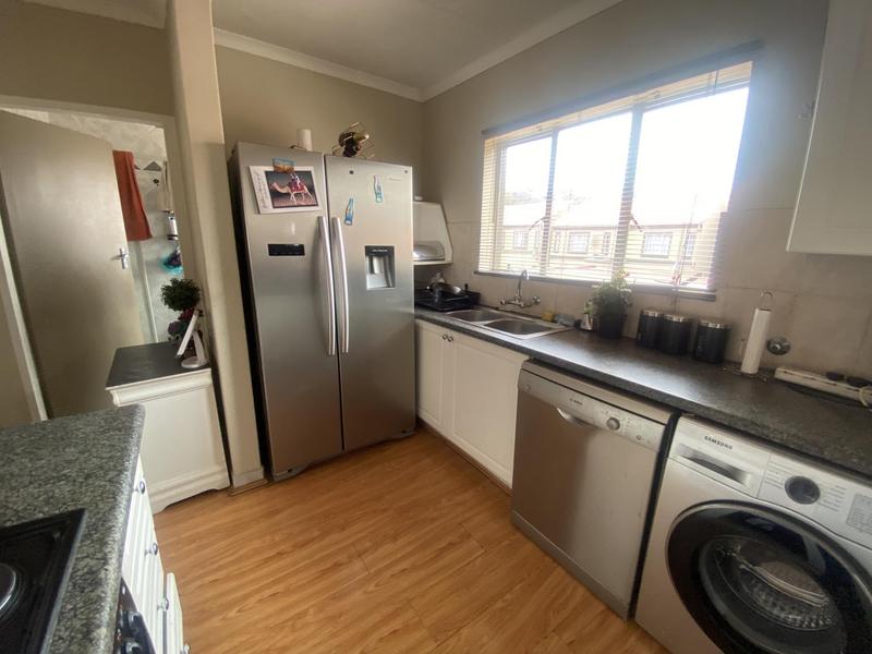 2 Bedroom Property for Sale in Eden Glen Gauteng