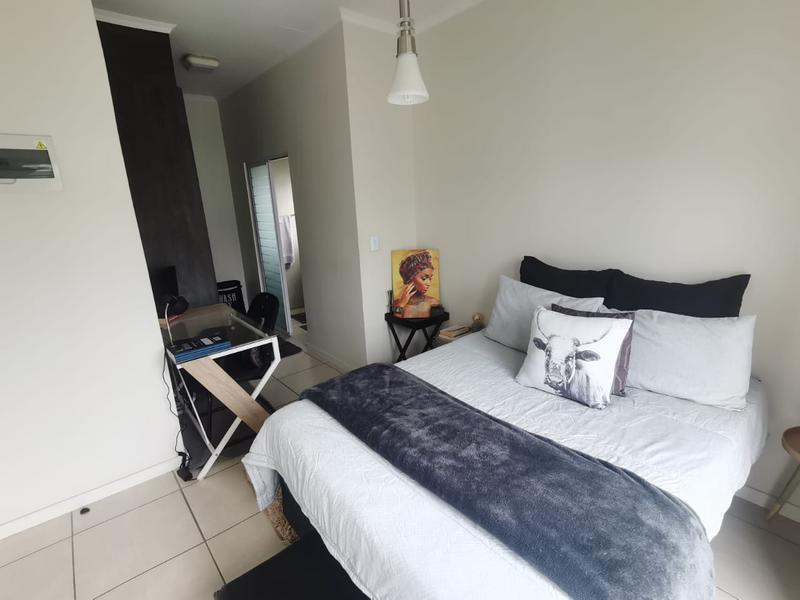 1 Bedroom Property for Sale in Modderfontein Gauteng