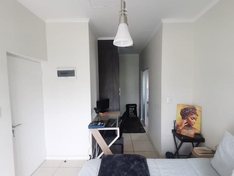 1 Bedroom Property for Sale in Modderfontein Gauteng