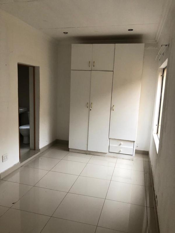 To Let 2 Bedroom Property for Rent in Erasmia Gauteng