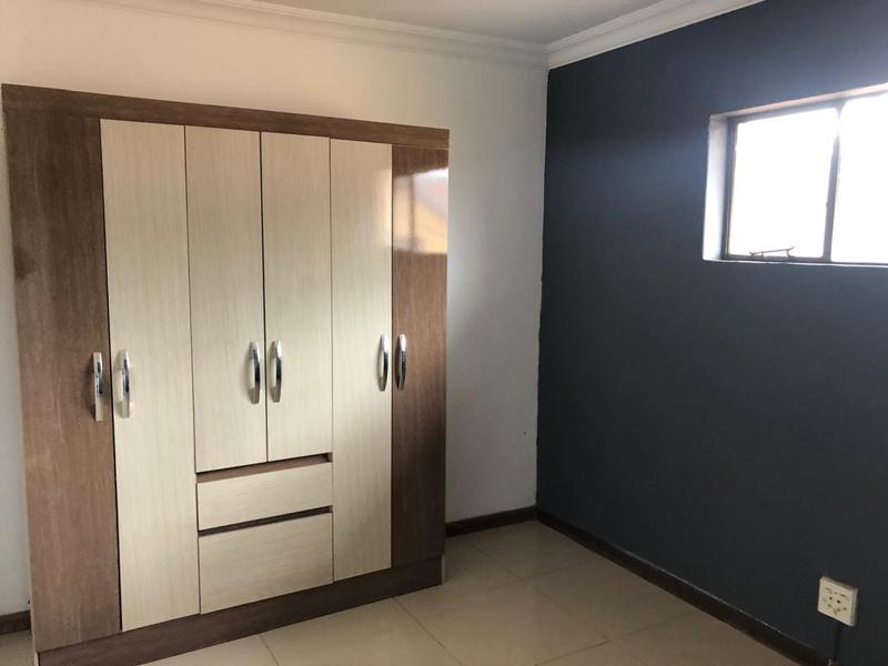 To Let 2 Bedroom Property for Rent in Erasmia Gauteng