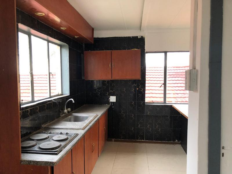 To Let 2 Bedroom Property for Rent in Erasmia Gauteng