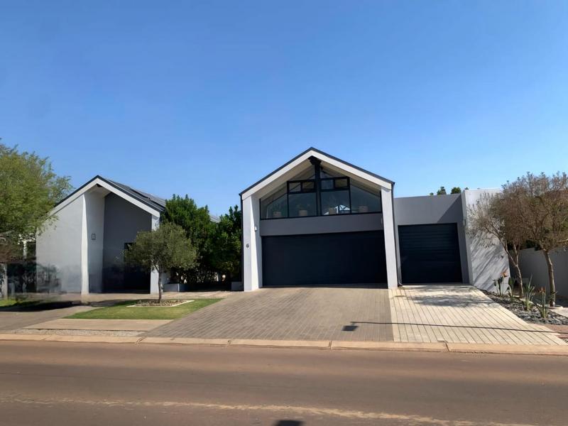 4 Bedroom Property for Sale in Midstream Estate Gauteng