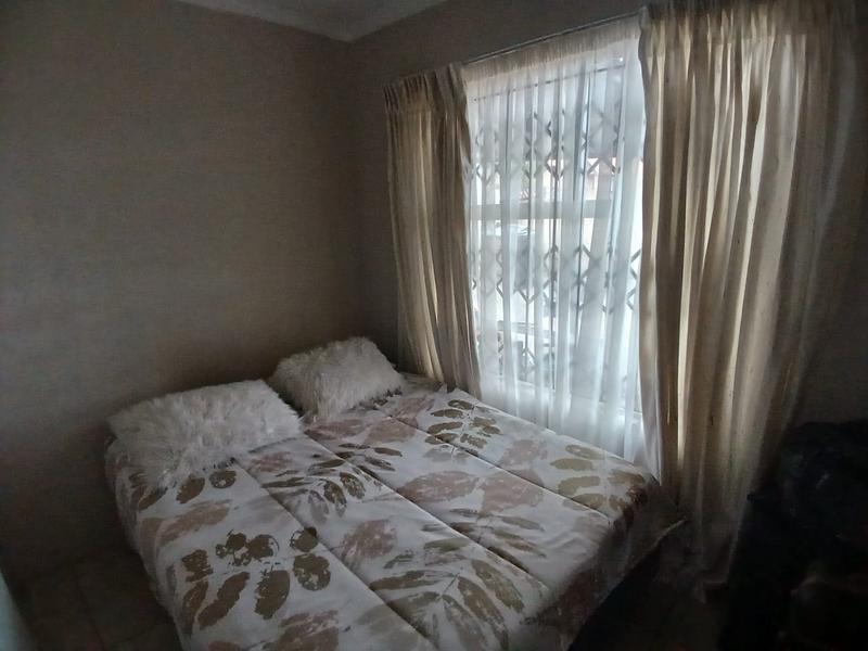 To Let 2 Bedroom Property for Rent in Terenure Gauteng